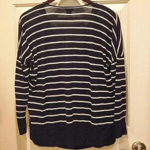 H&M black and white striped lightweight sweater Size Small